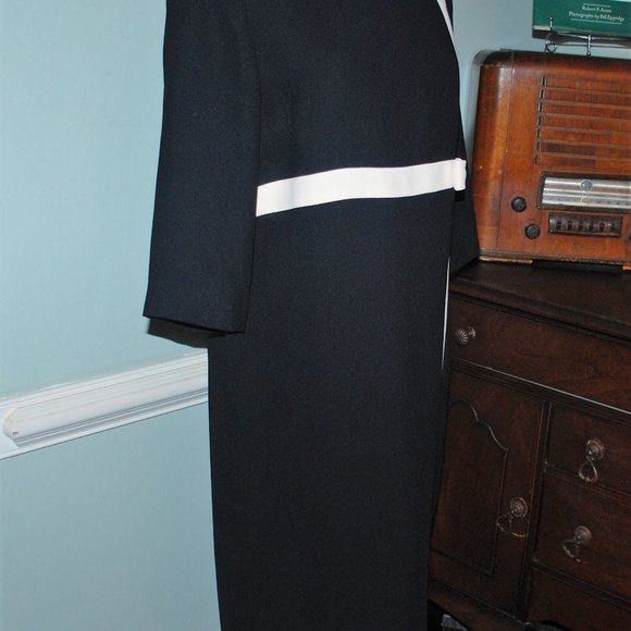 NWOT ala Jackie Kenney Classic Black Bow Dress - Picture 4 of 7